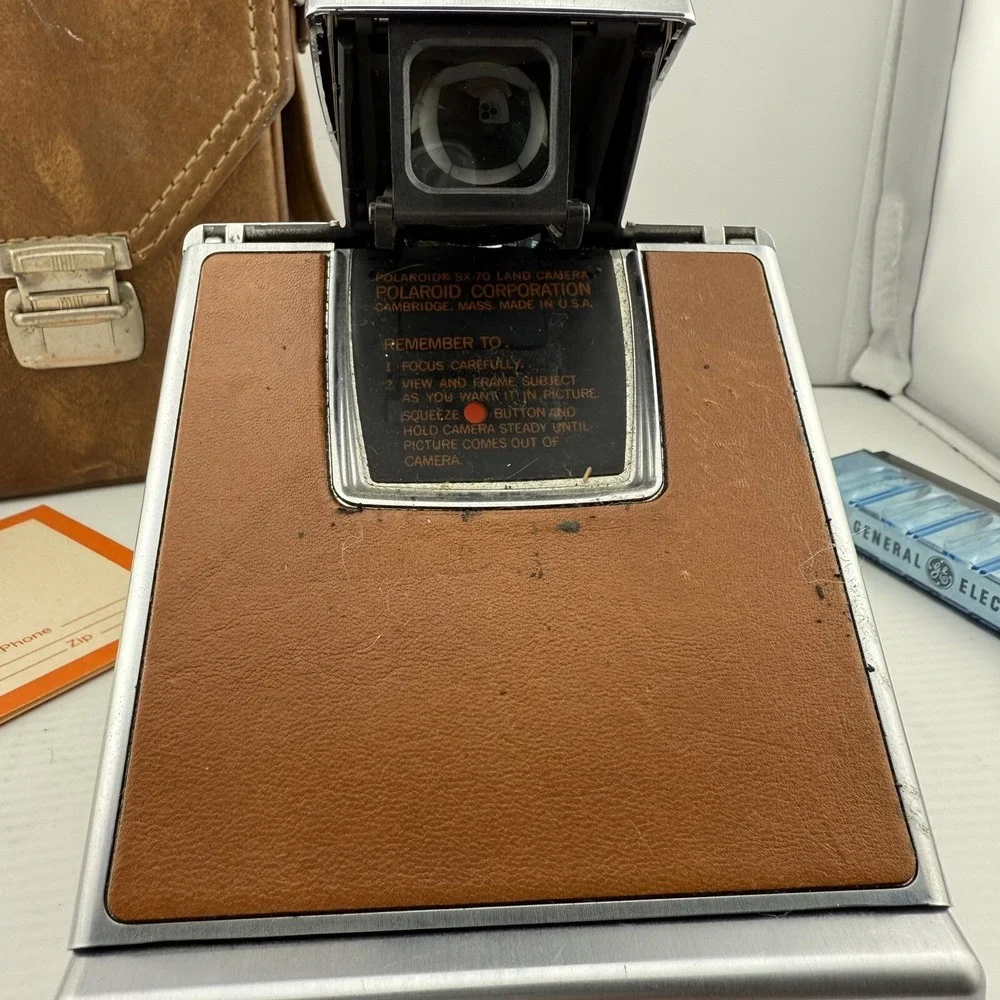 Vintage Polaroid SX-70 Land Camera Leather Folding Instant Film Case Flash Untes